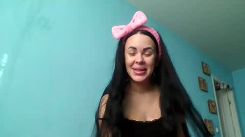 Snapshot of stefaniyax chatting on November 2025 08:04:02 AM stefaniyax online show from November 2025 08:04:02 AM