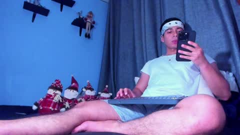 Stefann Salvatore online show from January 2025 03:33:01 AM