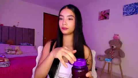 Im MiaIts my first day here  online show from March 2026 11:00:01 PM