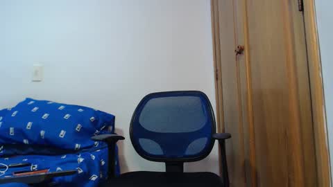 Snapshot of stefanodangelo01 chatting on October 2025 11:27:02 PM stefanodangelo01 online show from October 2025 11:27:02 PM