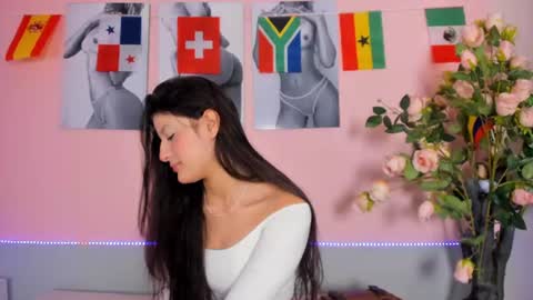 Stefany online show from July 2026 01:26:01 PM