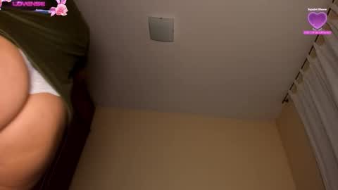 stefany online show from September 2025 04:26:01 AM