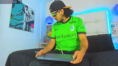 Snapshot of steffanxxll chatting on May 2026 03:17:01 PM ---steffan--- online show from May 2026 03:17:01 PM