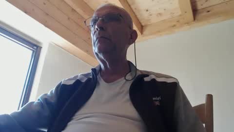 Snapshot of stefi444466 chatting on April 2026 12:08:02 PM stefi444466 online show from April 2026 12:08:02 PM