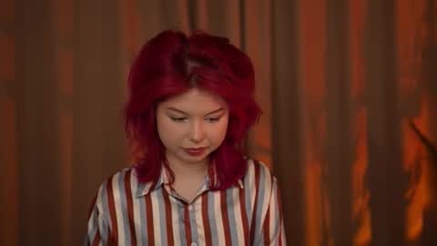 Stella online show from November 2025 03:37:02 AM