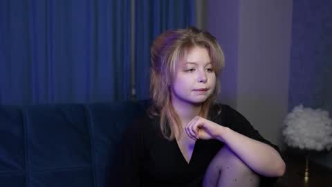 Stella online show from March 2026 11:10:01 PM