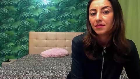 Snapshot of stella_john chatting on January 2025 05:26:02 AM Stella John online show from January 2025 05:26:02 AM