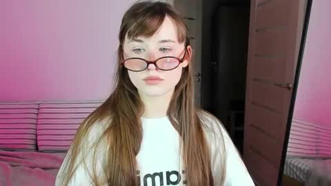 Snapshot of stella_sunny chatting on September 2025 04:35:02 AM stella_sunny online show from September 2025 04:35:02 AM