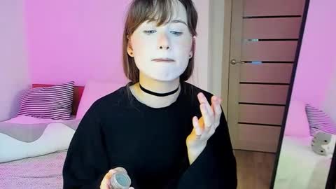 Snapshot of stella_sunny chatting on November 2025 12:24:01 AM stella_sunny online show from November 2025 12:24:01 AM