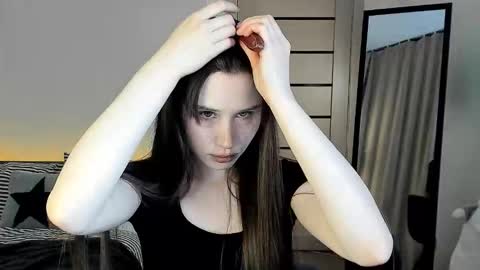 Snapshot of stella_sunny chatting on February 2026 05:38:02 PM stella_sunny online show from February 2026 05:38:02 PM