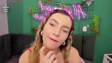 Snapshot of stellaalluring chatting on March 2026 01:42:01 AM Stella online show from March 2026 01:42:01 AM