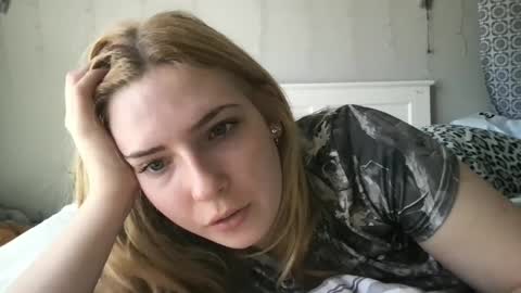 Snapshot of stelladams chatting on December 2024 06:31:01 PM stelladams online show from December 2024 06:31:01 PM