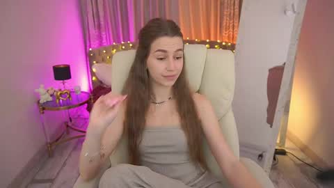 stellahoneywell online show from May 2026 01:51:02 PM