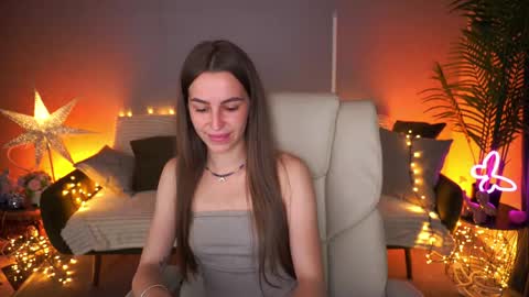 stellahoneywell online show from June 2026 07:03:02 AM
