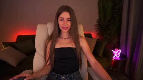 stellahoneywell online show from July 2026 01:17:01 PM