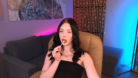 Stellary online show from December 2024 06:33:01 PM