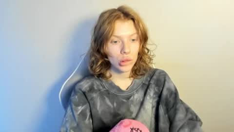 S T E L L A online show from December 2025 08:09:02 AM