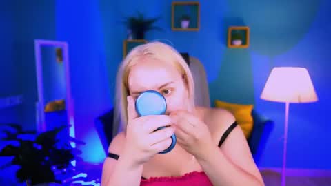 Stella online show from July 2026 08:09:01 AM