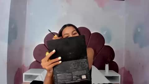 Stefff  online show from March 2026 04:23:01 PM