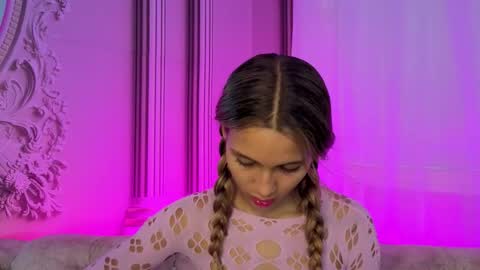 Stefff  online show from March 2026 04:50:02 PM