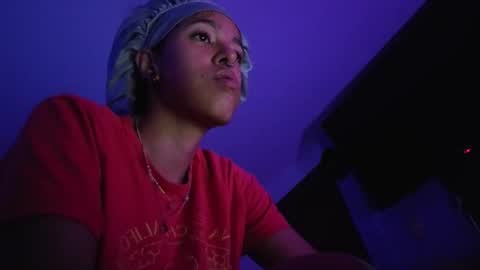 Snapshot of stephania_t chatting on February 2026 07:34:01 AM Stephania online show from February 2026 07:34:01 AM