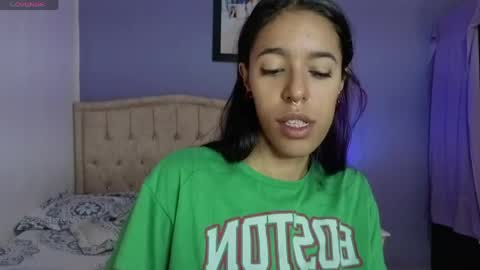 Snapshot of stephania_t chatting on April 2026 04:24:02 PM Stephania online show from April 2026 04:24:02 PM
