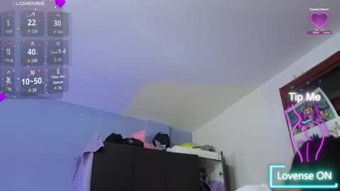 Snapshot of stephania_t chatting on June 2026 03:47:01 PM Stephania online show from June 2026 03:47:01 PM