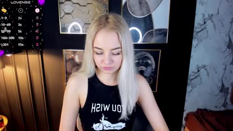 Stephanie Sea online show from December 2024 02:56:02 AM