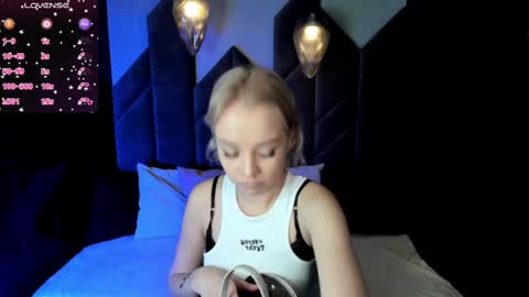 Stephanie Sea online show from February 2025 01:55:02 PM