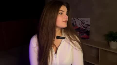 Snapshot of stephanieemiller chatting on October 2025 12:41:01 AM Steph online show from October 2025 12:41:01 AM