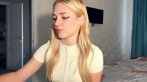 Steph online show from April 2026 01:41:02 PM