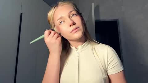 Steph online show from April 2026 02:22:01 PM