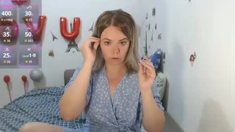 Stephanie   online show from July 2026 10:35:02 AM