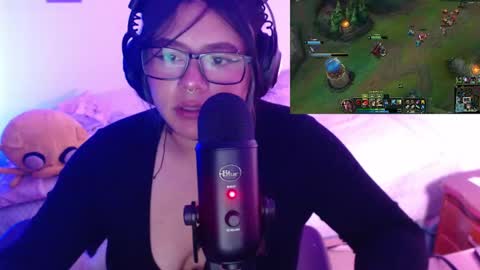 Stephanie  online show from December 2024 12:26:02 AM