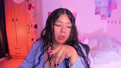 Stephanie  online show from February 2025 12:05:01 AM