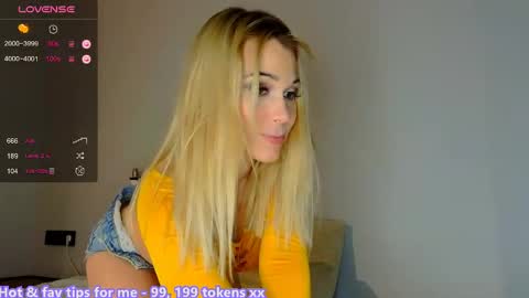 Stephany online show from May 2026 05:56:01 AM