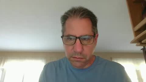 Snapshot of stephenhal9 chatting on September 2025 08:32:02 PM stephenhal9 online show from September 2025 08:32:02 PM