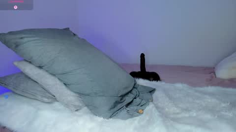 stephie_martinez online show from May 2026 12:21:02 PM
