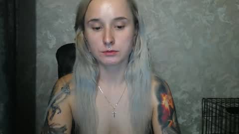 Snapshot of stephiepink chatting on November 2025 11:09:02 AM Grace online show from November 2025 11:09:02 AM