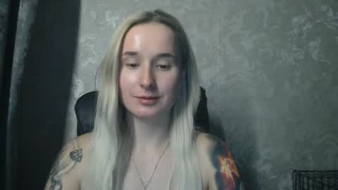 Snapshot of stephiepink chatting on February 2026 12:08:02 PM Grace online show from February 2026 12:08:02 PM