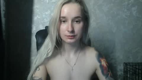 Snapshot of stephiepink chatting on February 2026 06:58:02 PM Grace online show from February 2026 06:58:02 PM