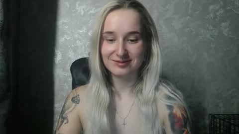 Snapshot of stephiepink chatting on February 2026 05:31:01 PM Grace online show from February 2026 05:31:01 PM