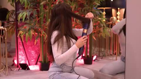 Snapshot of stephierouse chatting on March 2026 07:30:02 AM Steph online show from March 2026 07:30:02 AM