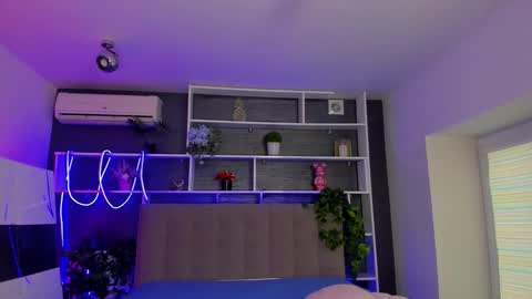 Snapshot of stephierousee chatting on February 2026 06:11:02 AM Stephie online show from February 2026 06:11:02 AM