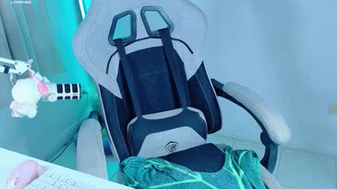 Snapshot of stephybrown chatting on February 2026 02:53:01 AM stephy online show from February 2026 02:53:01 AM