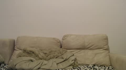StepMommy19 online show from May 2026 06:50:01 PM