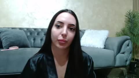 StepMommy19 online show from June 2026 05:07:01 PM