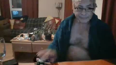Snapshot of stevejm3740 chatting on December 2024 08:23:02 PM stevejm3740 online show from December 2024 08:23:02 PM