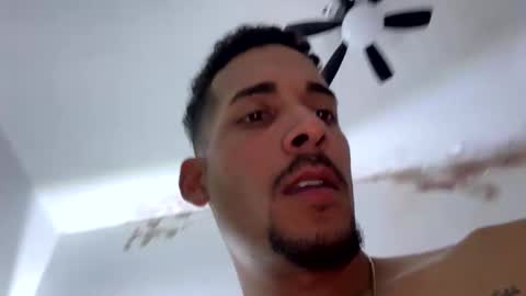 Snapshot of stevejoexxx14 chatting on February 2025 09:49:01 AM stevejoexxx14 online show from February 2025 09:49:01 AM