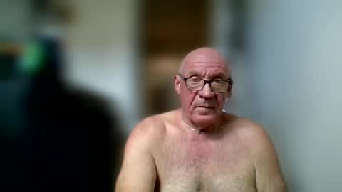 stevejons47 online show from September 2025 04:17:01 PM